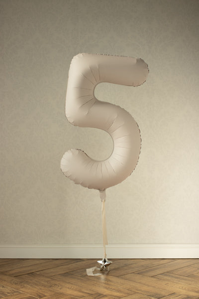 Ballon Chiffre "5" en aluminium Beige Mat 86cm